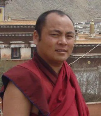 Bild: Tibetischer Mönch Jigme Gyatso, der 2008 bei dem Film „Leaving Fear Behind“ assistierte, ist verschwunden