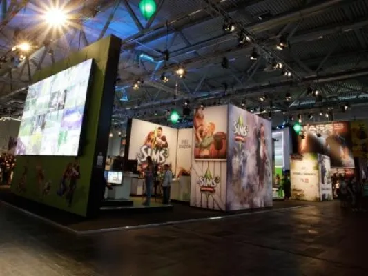 Bild: Großformatige Messeauftritte mit großformatigen Druckmotiven