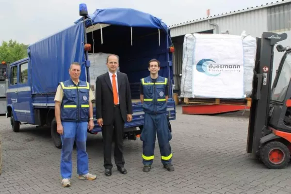 Duesmann & Hensel Recycling unterstützt THW bei Hochwasserkatastrophe Bild: Duesmann & Hensel Recycling unterstützt THW bei Hochwasserkatastrophe