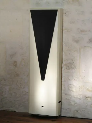 Bild: Die Revoltution im Lautsprecherbau: EMP 2 von Jean-Marie Reynaud