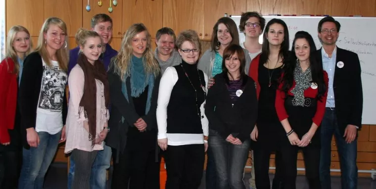 Personen werden zu Persönlichkeiten Bild: Personen werden zu Persönlichkeiten