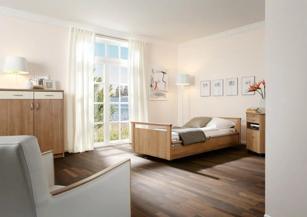 Das Niederigpflegebett sentida 6 wurde mit 4 Designpreisen ausgezeichnet.