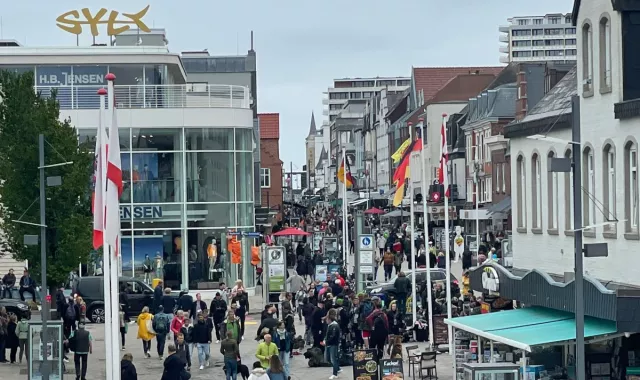 Bild: Zurück nach Westerland - Punks entern Sylt an Pfingsten 2022