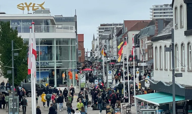 Bild: Zurück nach Westerland - Punks entern Sylt an Pfingsten 2022