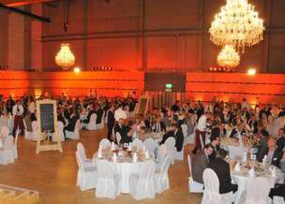 20 Jahre KRONOPLY und KRONOTEX am Standort Heiligengrabe Bild: 20 Jahre KRONOPLY und KRONOTEX am Standort Heiligengrabe