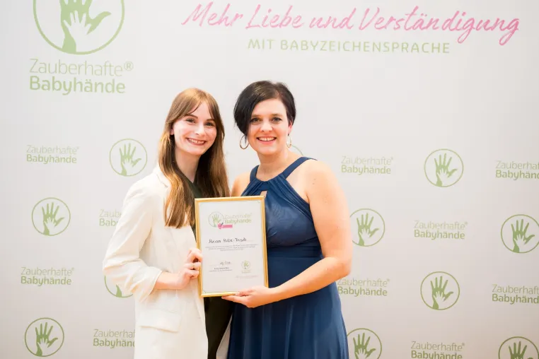 Neue Wege der Kommunikation: Logopädin bringt Babyzeichensprache in den Rhein-Sieg-Kreis Bild: Neue Wege der Kommunikation: Logopädin bringt Babyzeichensprache in den Rhein-Sieg-Kreis