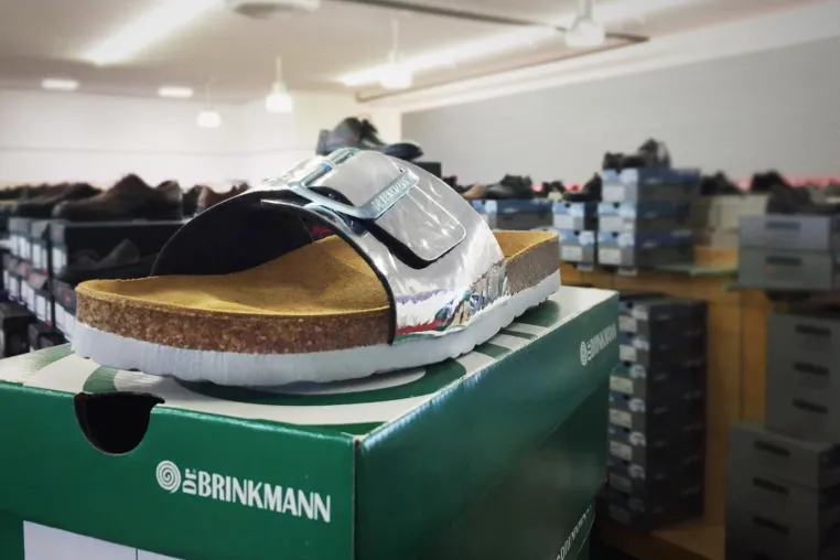 Bild: Damenschuhe in Übergrößen von Dr. Brinkmnn