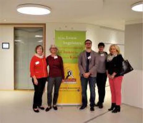 Bild: Warum lesen Jungs schlechter als Mädchen?