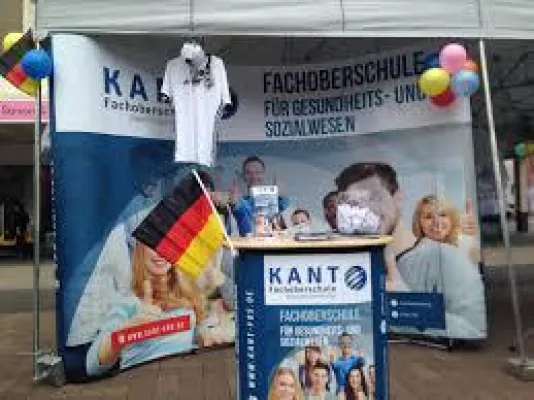 Bild: Anmeldungen an der Fachoberschule