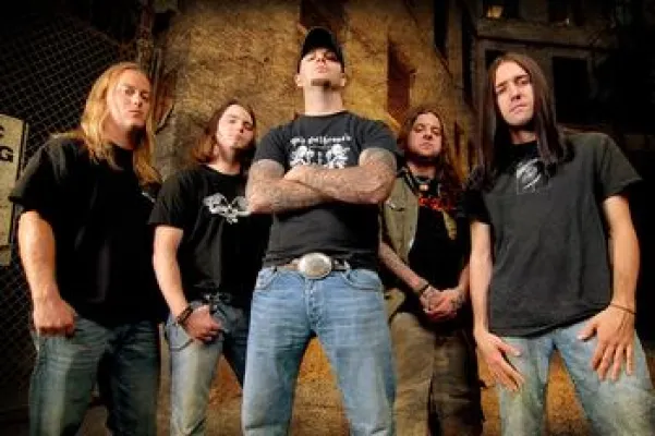 Bild: Rockzone FM - The Autumn Offering - die neue Granate auf Victory Records