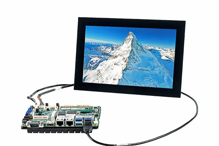 Einsatzbereite x86-Displayansteuerung mit Plug&Play Bild: Einsatzbereite x86-Displayansteuerung mit Plug&Play