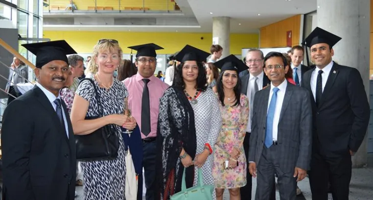 Expert(inn)en für die indische Luftfahrt: Erste indische Absolvent(inn)en des EU-Programms erhalten Abschluss Bild: Expert(inn)en für die indische Luftfahrt: Erste indische Absolvent(inn)en des EU-Programms erhalten Abschluss