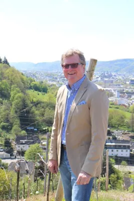 Bild: Alexander Jelen leitet Marketing und Vertrieb der Bischöflichen Weingüter Trier