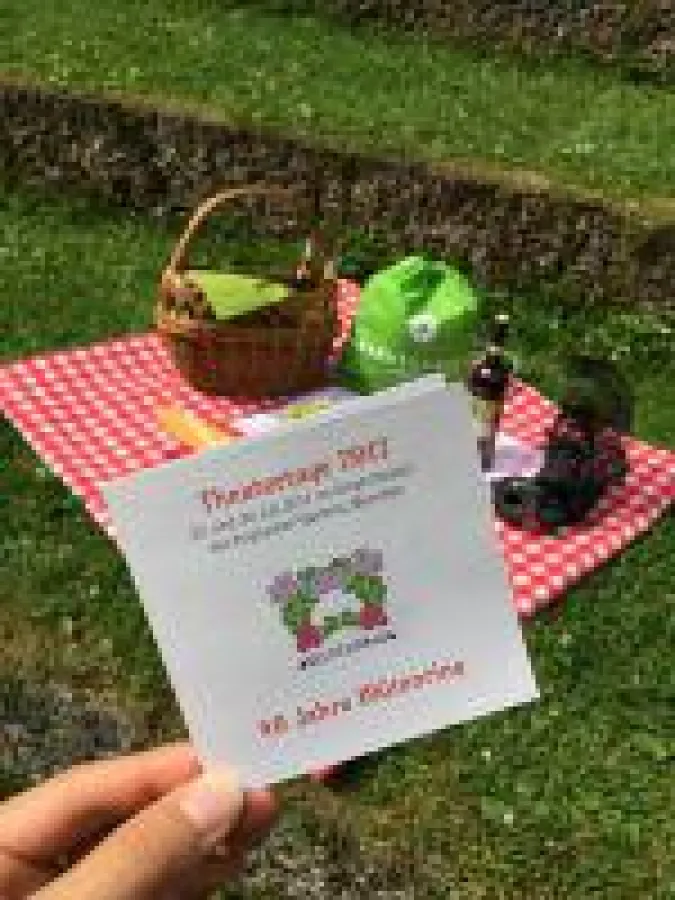 Foto: Talent Garden, Picknick im Amphitheater des Englischen Gartens