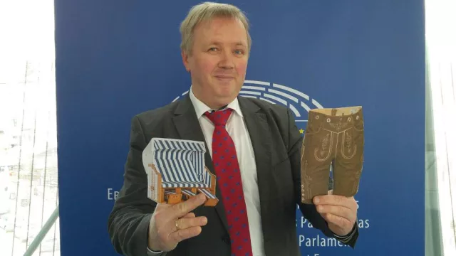 Bild: Macht Sinn: Rostocker verhandelt Europas Alpenstrategie