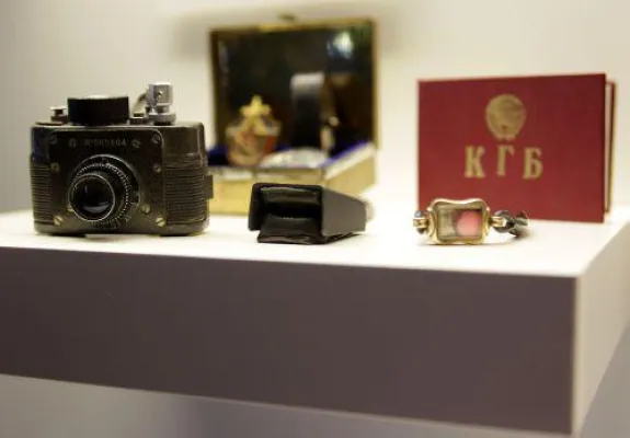 Bild: Networkers AG präsentiert NGF-Modelle von Palo Alto im Spionagemuseum
