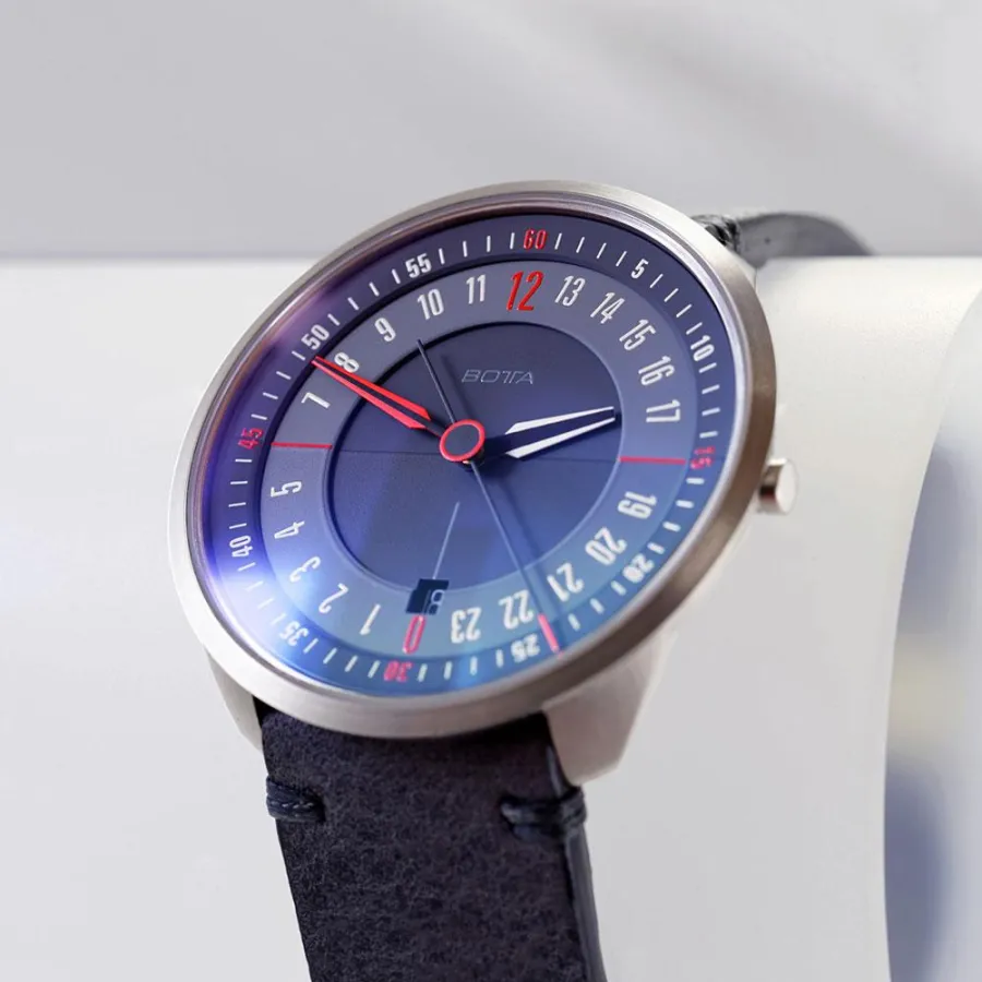 TRES 24 Titanium by Botta-Design