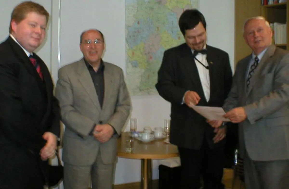 Spitzengespräche in Berlin: (v.l.n.r.) Dr. Klaus Michael Alenfelder, Dr. Gregor Gysi, Dr. Stefan Prystawik, Oskar Lafontaine