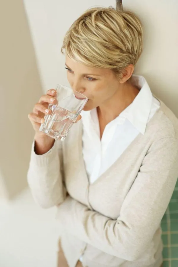 Hydrogencarbonatreiches Wasser kann den Cholesterinspiegel und den Blutdruck senken