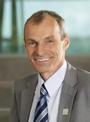 Bild: Dr. Norbert Arnold neuer Vorsitzender der TKB