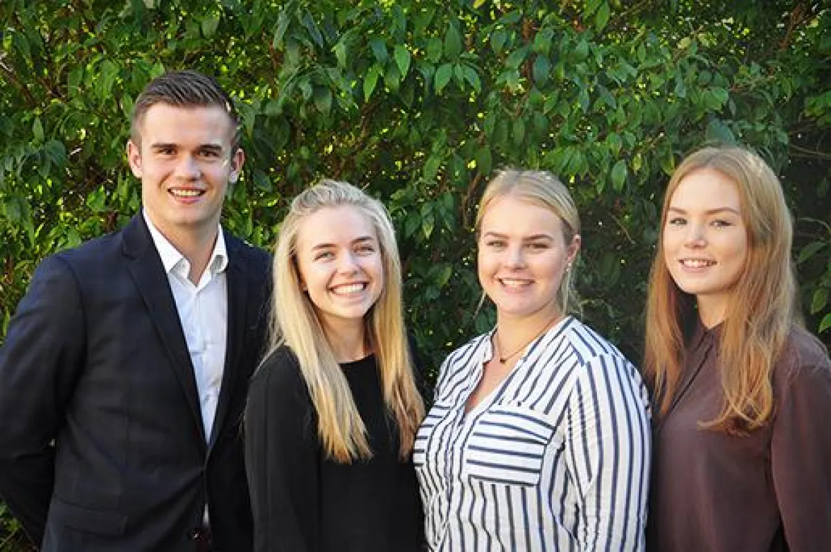 v.l.n.r.: Fabian Arndt, Stella Manzek, Charlott Karoline Zube, Fenja Schleumer