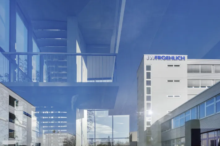 Bild: Digitale Hausmesse bei JW Froehlich am 4.11.2021