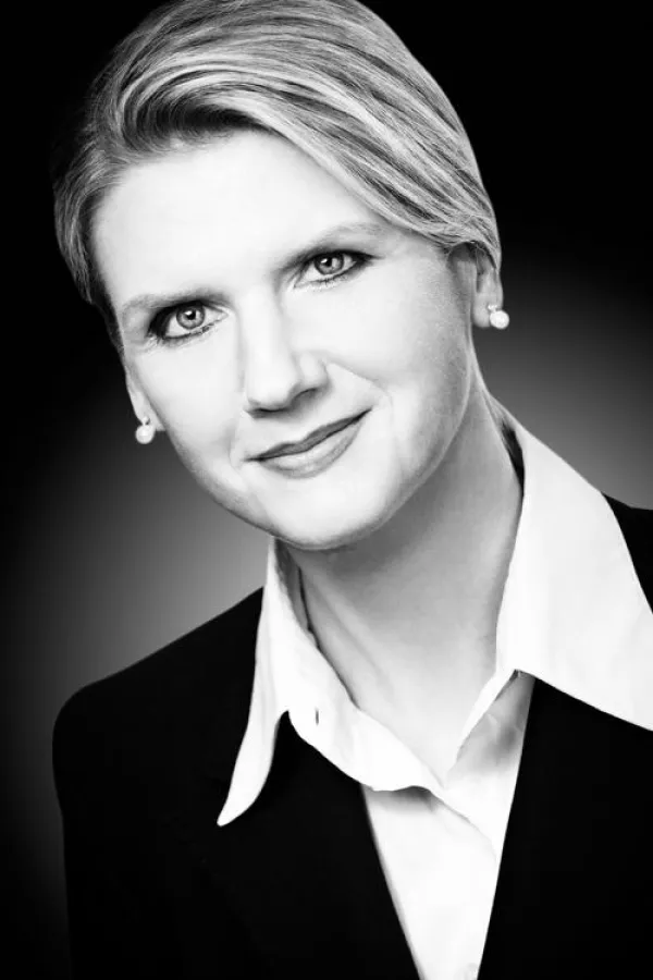 Dr. med. Silke Datzer - Expertin für Burnout-Prävention