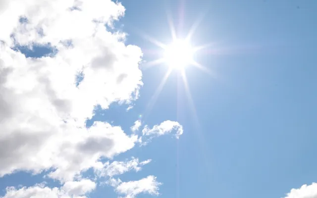 Bild: Sonnenschutz-Faktencheck im Hautkrebsmonat Mai