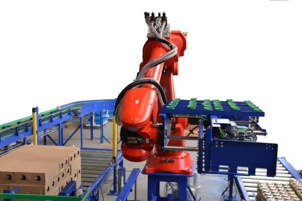 Clever gedreht: de Man liefert flexible Palettieranlage an Molkerei Gropper Bild: Clever gedreht: de Man liefert flexible Palettieranlage an Molkerei Gropper