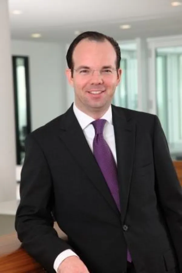 Kristian Barthels - Associate Director - Corporate Real Estate Services