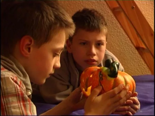 Bild: Eine Alternative zu Süßigkeiten – Der Film „Happy Halloween“ erklärt die Hintergründe des Halloweenfestes