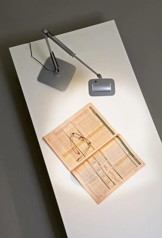 Neue LED-Tischleuchte Split