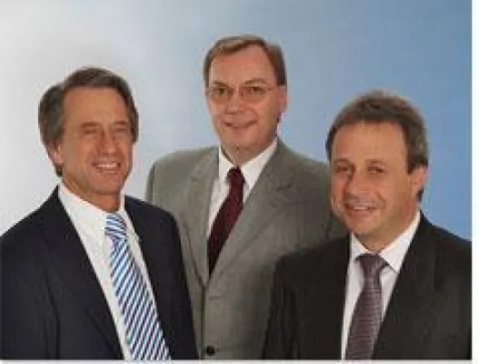 Bild: Mit 50 zum alten Eisen? Gründungsunter-nehmen geht entgegengesetzten Weg