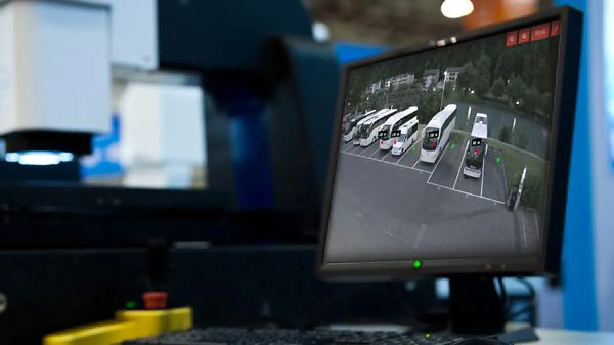 Einfache Überwachung des Busparkplatzes über die Managementsoftware CityLine