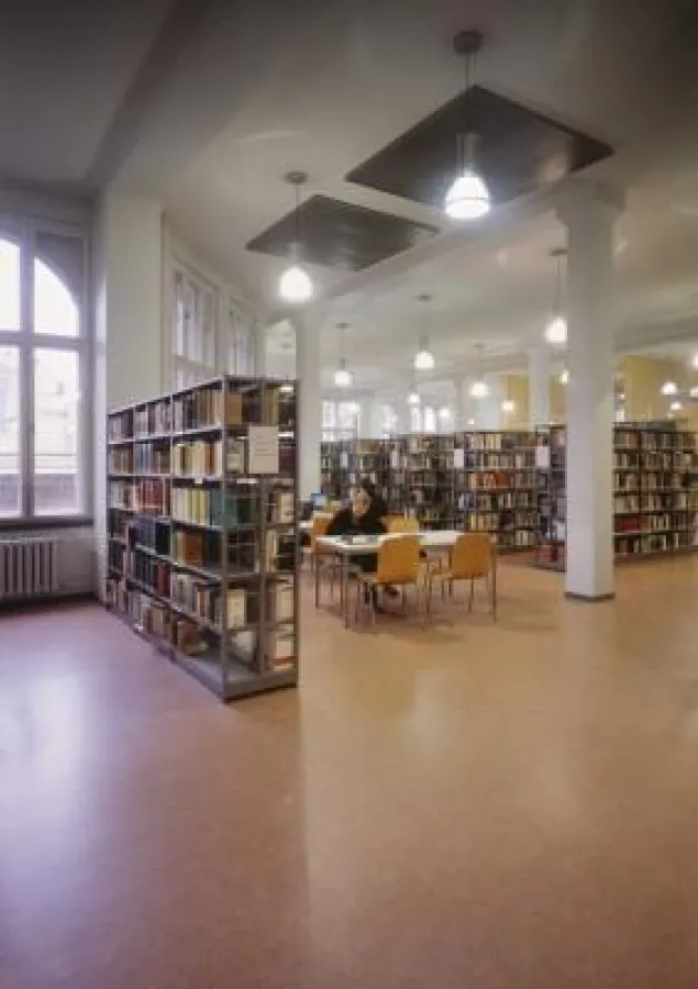 Armstrong hat einen neuen DLW Linoleumbelag entwickelt speziell für Bereiche, in denen höchste Anforderungen an die Akustik gestellt werden: Marmorette AcousticPlus sorgt für eine Trittschallminderung