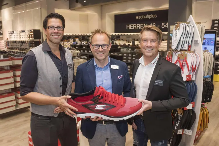 Bild: schuhplus eröffnet Shop bei dodenhof