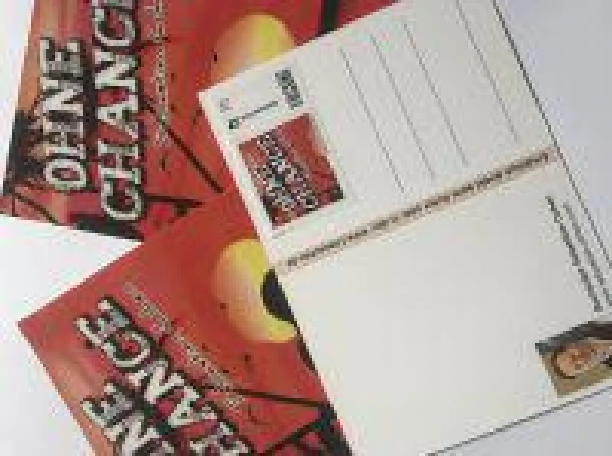 Ein Duke geht um die Welt! Nicht nur als Buch. Genauso legendär wie der Duke ist mittlerweile die Briefmarke dazu!