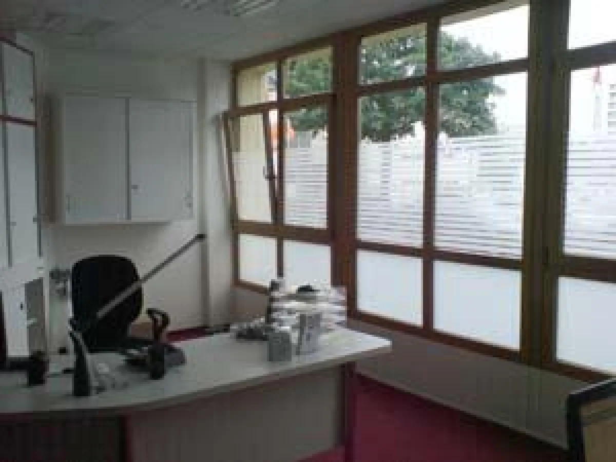 Montage im Privatbereich sowie im Gewerbebereich.