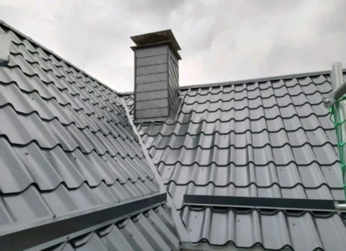 Dachdecker (© DAFATEC Rheinmain)