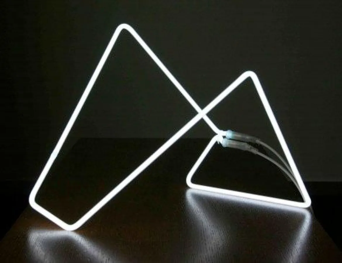 Die Leselampe und Lichtskulptur 