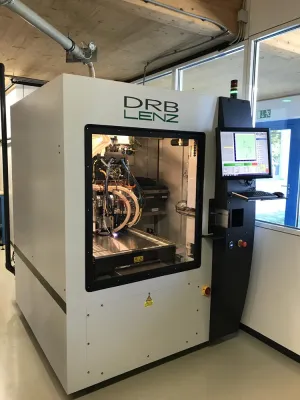 Bild: Bohrpraezision auf neuem Niveau bei Becker und Mueller Schaltungsdruck GmbH