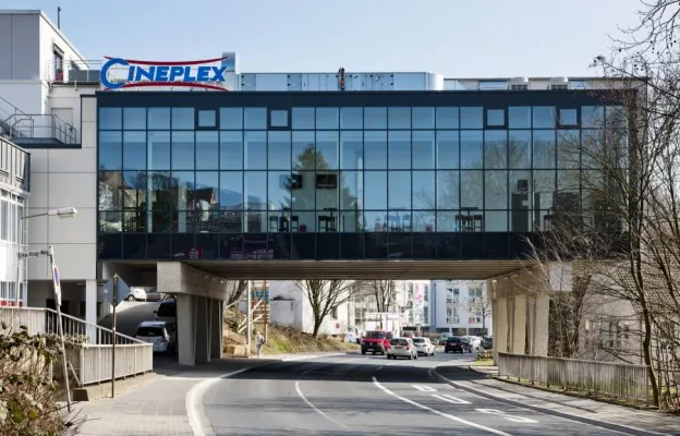 Bild: Schwebendes Kino keine „Mission Impossible“ - Verfuß stellt freitragenden Cineplex-Anbau in Bensberg fertig