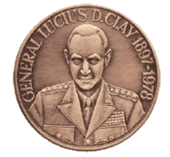 Bundeskanzlerin Angela Merkel wurde mit Clay-Medaille ausgezeichnet Bild: Bundeskanzlerin Angela Merkel wurde mit Clay-Medaille ausgezeichnet