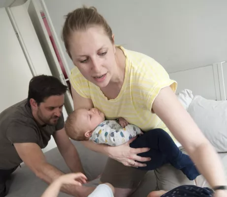 Corona-Zeit: Wo gibt es jetzt Beratung für Eltern? Bild: Corona-Zeit: Wo gibt es jetzt Beratung für Eltern?