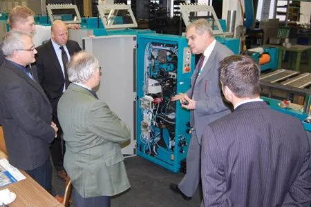 Bild: Open-House - EDELMANN GRAPHICS präsentierte schmalbahnige Rollen-Offset-Druckmaschine vor Auslieferung