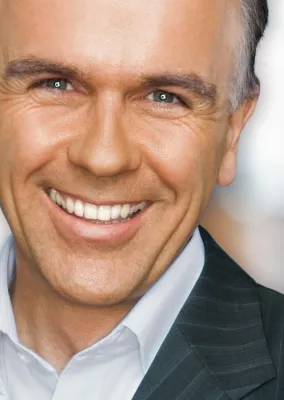 Highlight: Keynote-Speaker Bernhard Wolff eröffnet das Alpensymposium 2016 Bild: Highlight: Keynote-Speaker Bernhard Wolff eröffnet das Alpensymposium 2016