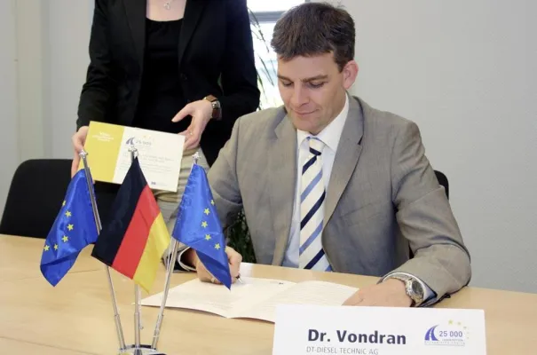 Bild: DIESEL TECHNIC unterzeichnet Europäische Charta für Straßenverkehrssicherheit