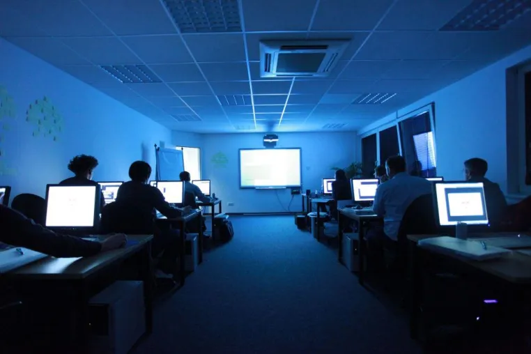 Wenn IT-Security-Experten hacken: Rundum gelungene Premiere der „entrada HAX-n8“ in Paderborn Bild: Wenn IT-Security-Experten hacken: Rundum gelungene Premiere der „entrada HAX-n8“ in Paderborn