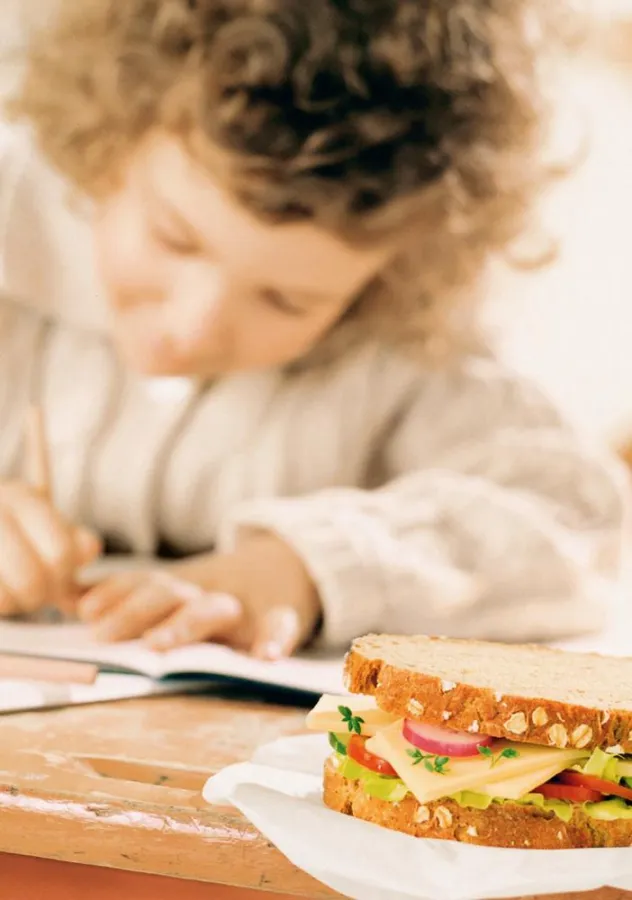 Bildunterschrift: Gesund durch den Tag mit Milchprodukten Bildquelle: LVBM