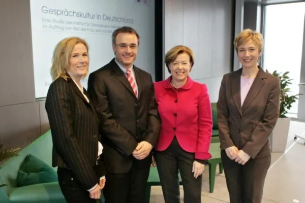 Die Deutschen sind kommunikationsstark - Neue Studie zur Gesprächskultur der Bundesbürger Bild: Die Deutschen sind kommunikationsstark - Neue Studie zur Gesprächskultur der Bundesbürger